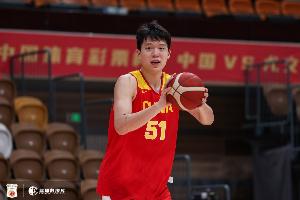 楊瀚森經過NBA的鍛煉后 能在國家隊展示自己的進步&帶來更大幫助