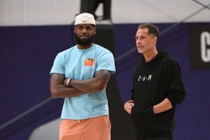 重磅NBA勇士vs國王低調看直播_重磅NBA勇士vs國王低調看直播在線觀看_免費看直播