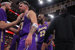 實(shí)時(shí)NBA老鷹vs灰熊進(jìn)球集錦_實(shí)時(shí)NBA老鷹vs灰熊進(jìn)球集錦在線(xiàn)觀看_免費(fèi)看直播