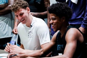 實(shí)時(shí)NBA老鷹vs凱爾特人比賽回放_實(shí)時(shí)NBA老鷹vs凱爾特人比賽回放在線觀看_免費(fèi)看直播