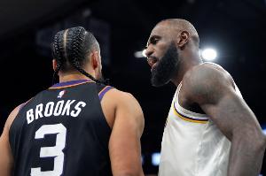 火爆WNBA洛杉磯火花vs達拉斯飛翼進球集錦_火爆WNBA洛杉磯火花vs達拉斯飛翼進球集錦在線觀看_免費看直播